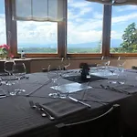 Lägenhetshotell Miralago *