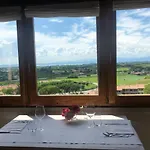 Miralago Lägenhetshotell *