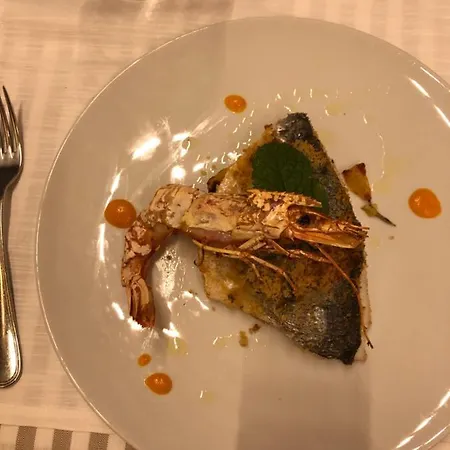 Miralago 公寓式酒店