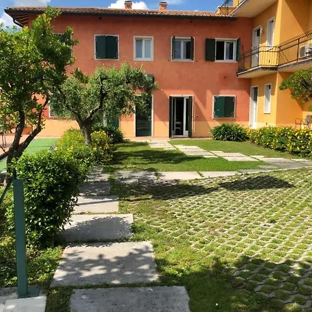 Aparthotel Miralago