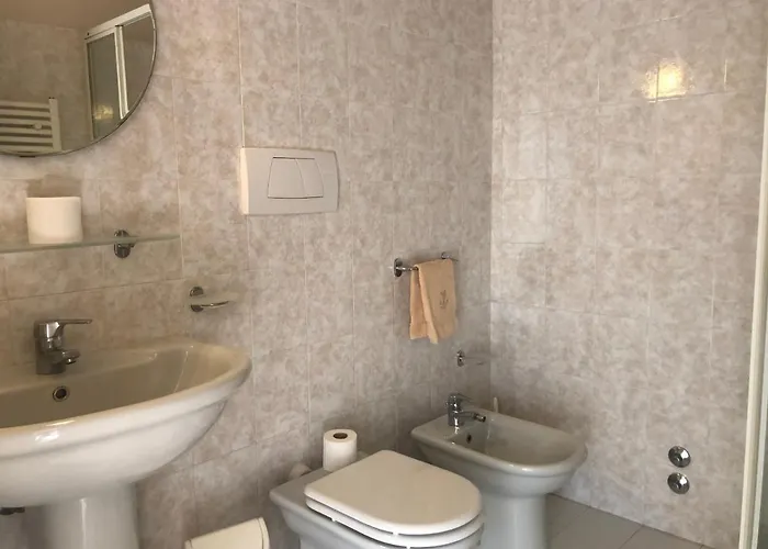 Miralago Hotel apartamentowy *